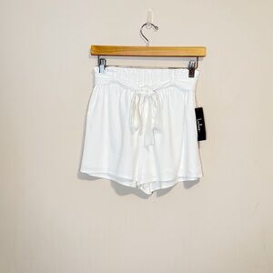 Lulu's Paperbag Waist Linen Blend Shorts Cream High Rise NWT Size S